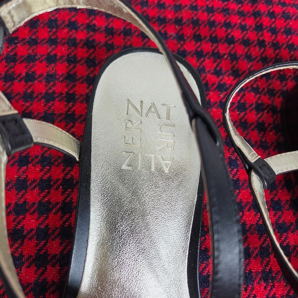 Naturalizer Macy Black Embellished  Women's Strappy Sandal Size 7M EUC